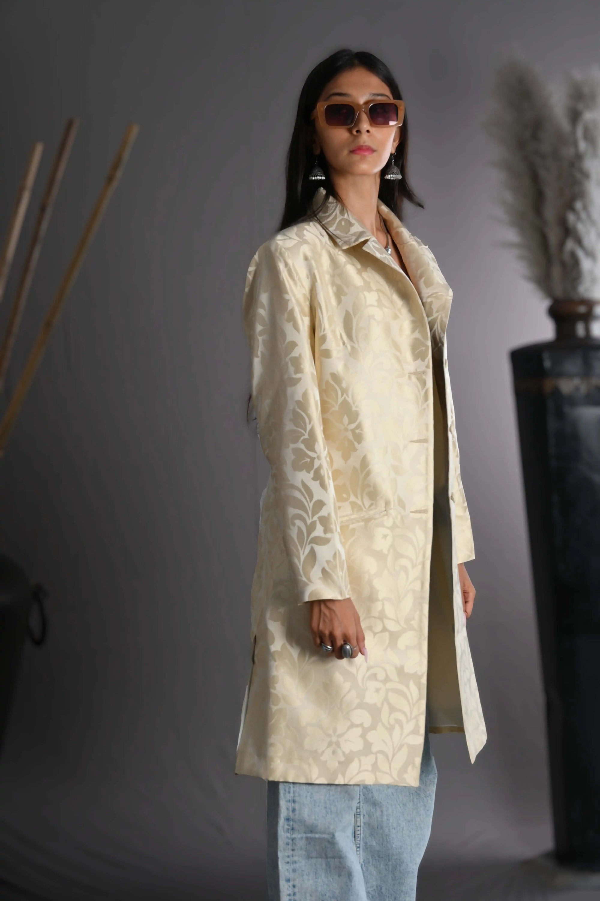 Pastal Cream Leaf - Taylor Coat Jacket