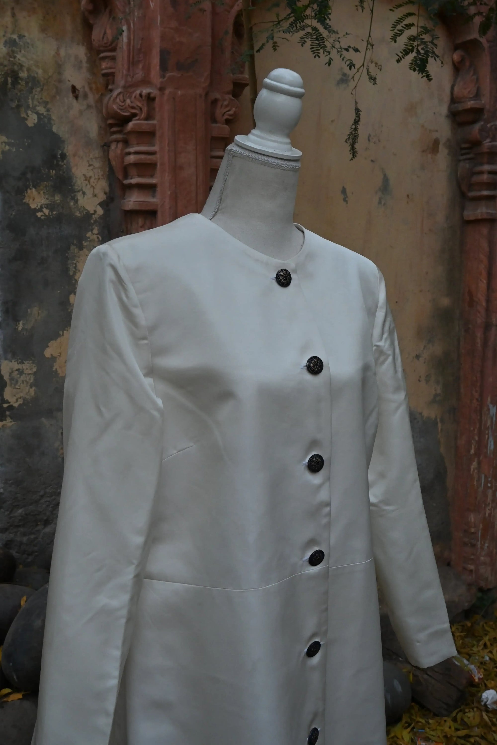 White- White Cream Silk - Dress Coat Jacket